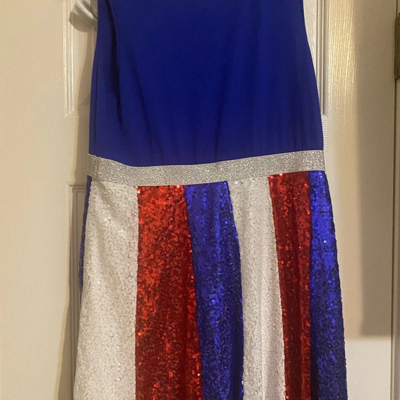 Jojo Siwa America’s Sweetheart Dress - Picture 6 of 10